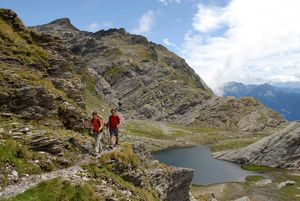 Wandern Südtirol Urlaub Dorf Tirol Spronser Seen