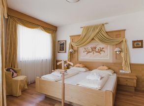 abitare soggiornare vacanza Tirolo Residence Sissi letto matrimoniale Appartamento