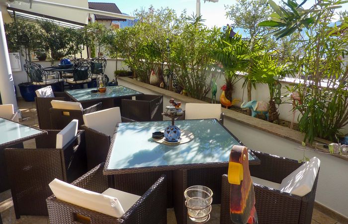 Terrazza soleggiata Tavoli vacanza Tirolo Residence Sissi