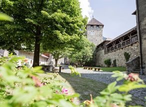 Dorf Tirol Schloss Wandern Urlaub Residence Sissi