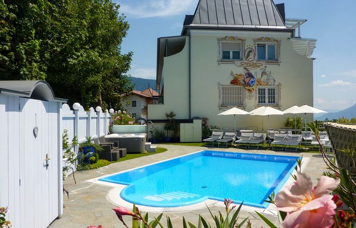 Tirolo Piscina all'aperto vacanza Residence Sissi