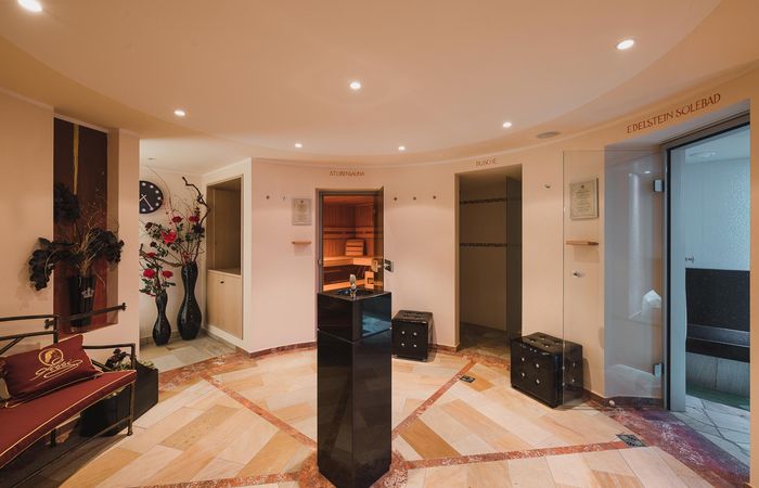 Wellness Wellnessbereich Saunawelt Residence Sissi Meraner Land