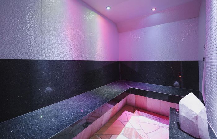 Saunawelt Wellness Dorf Tirol Residence Sissi Edelstein Solebad