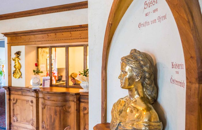 Tirolo Entrata Reception Residence Sissi